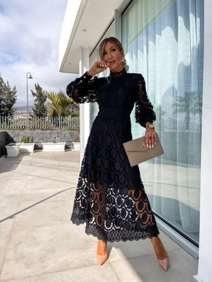 Valentina | Vestido de encaje que estiliza