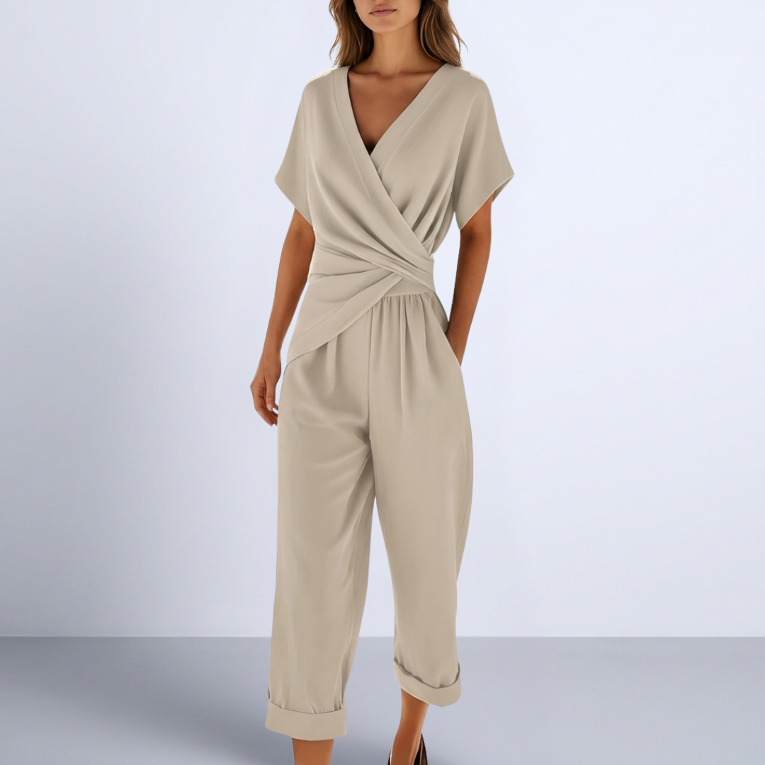 Luna |  Mono Elegante de Verano
